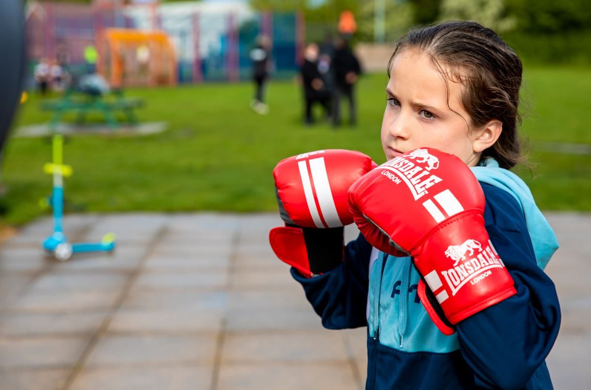 Boxing small